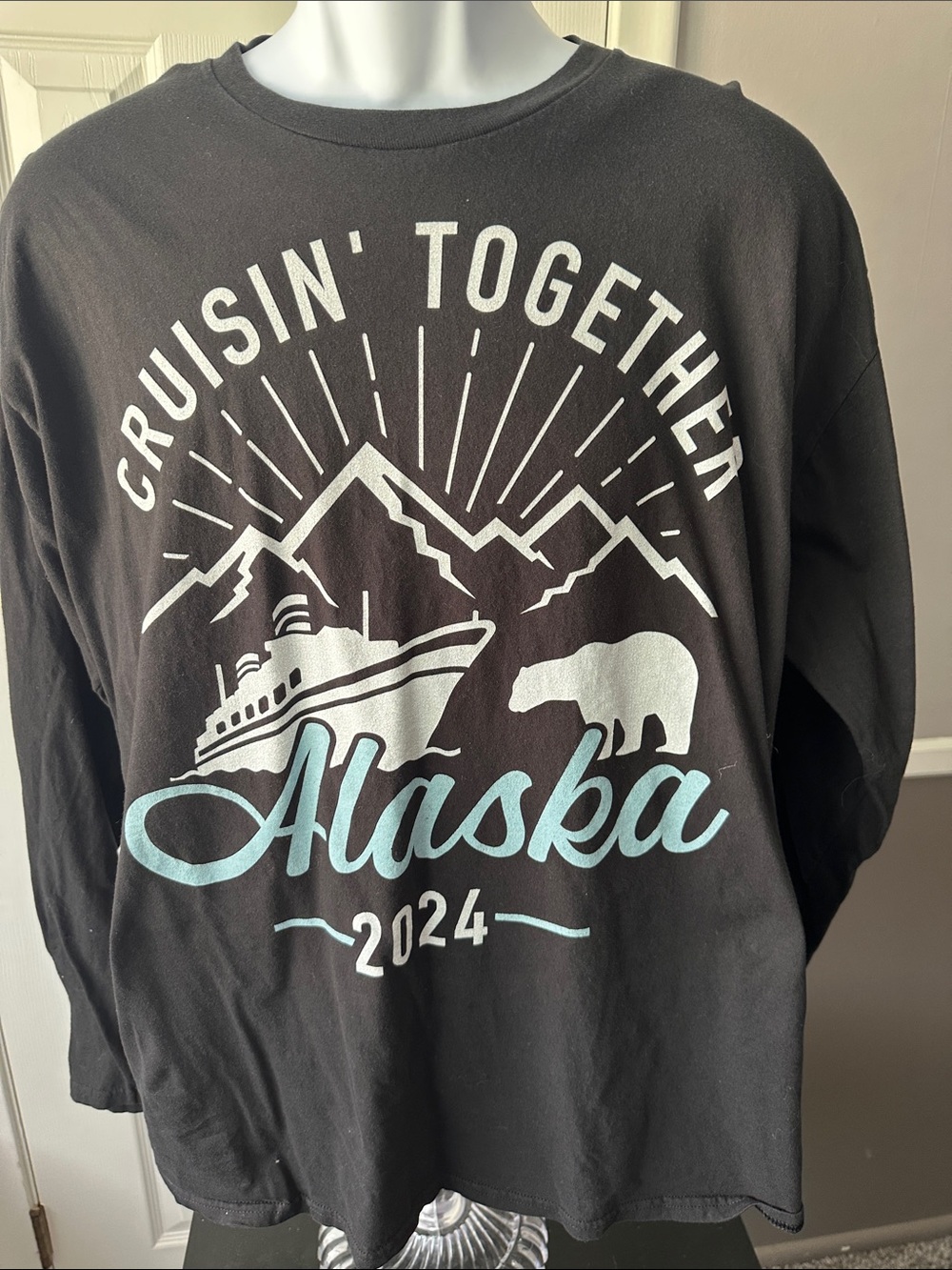 Alaska 2024 'Cruisin' Together' Graphic Long Sleeve Shirt - Black